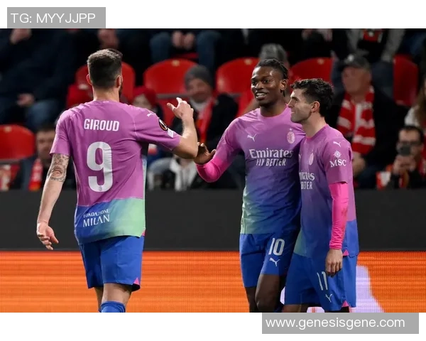 欧冠激战：拜仁大胜AC米兰红牌事件引发全场热议战术解析