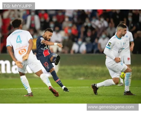 欧联杯精彩对决曼联与本菲卡战成平局全场高潮迭起 欧联杯精彩对决曼联与本菲卡战成平局全场高潮迭起