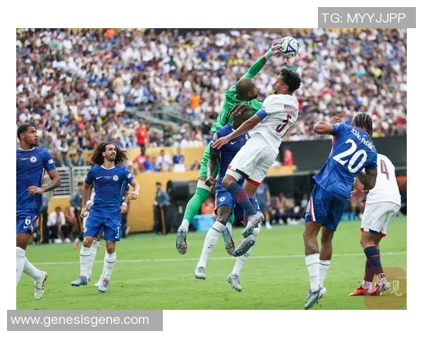 世界杯精彩对决那不勒斯与巴黎圣日耳曼战成平局帽子戏法点燃全场激情