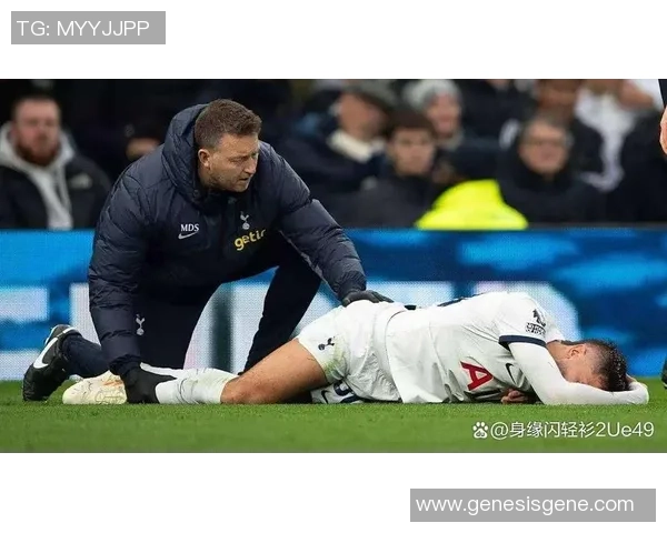 国王杯热刺与皇马激战成平局帽子戏法引发争议判罚引爆全场 国王杯热刺与皇马激战成平局帽子戏法引发争议判罚引爆全场