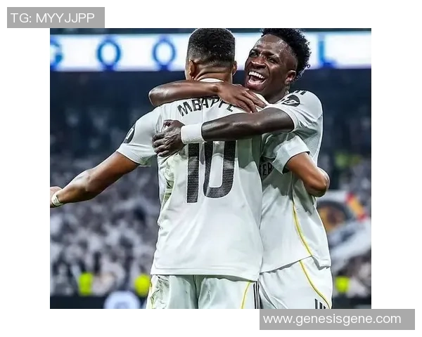 欧联杯精彩对决皇马大胜利物浦乌龙球引发全场狂欢与转会传闻