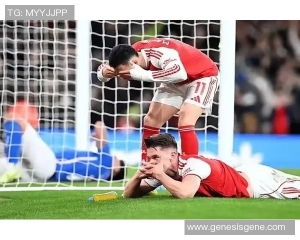 阿森纳与拜仁激战成平局帽子戏法点燃全场激情战术解析 阿森纳与拜仁激战成平局帽子戏法点燃全场激情战术解析